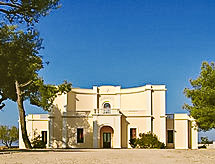 Maison Tenuta Nucci