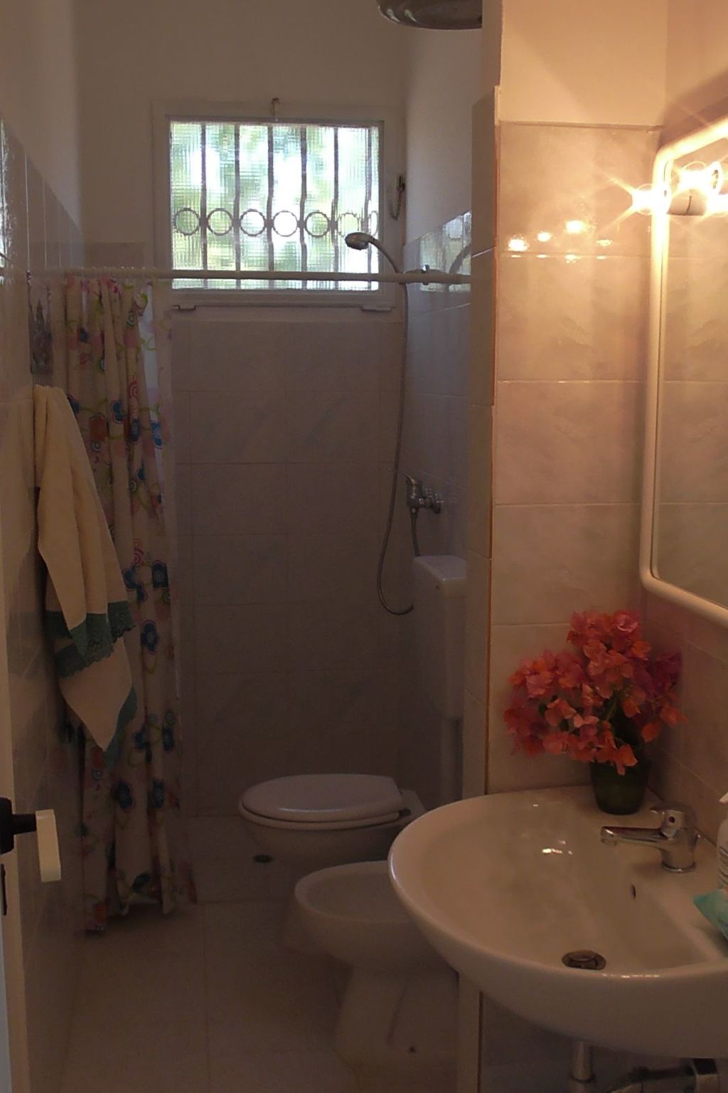 Kleine Villa mit geschlossenem Garten in Parabita-Binnen