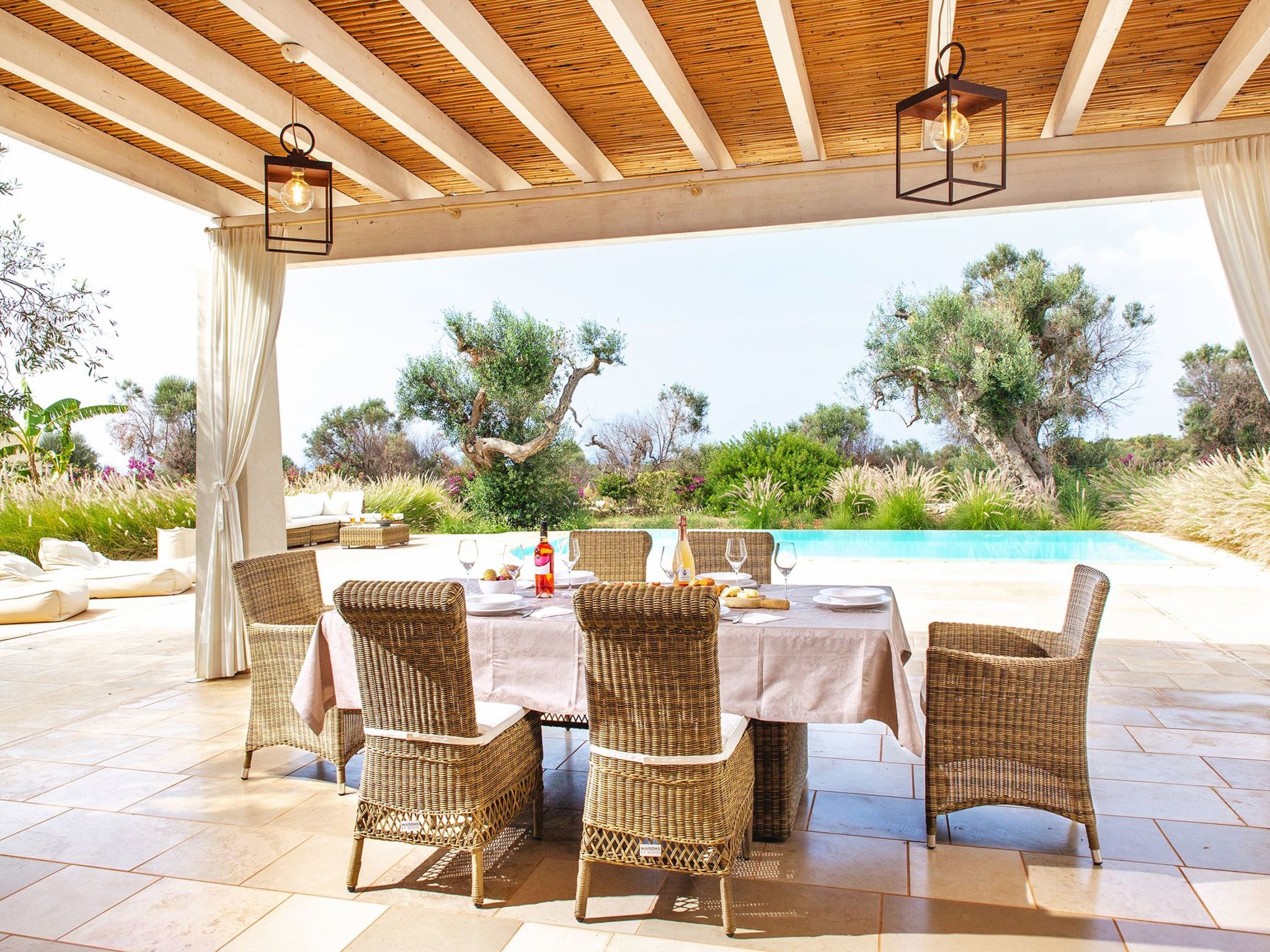 Villa Ligola-Image-tags.info