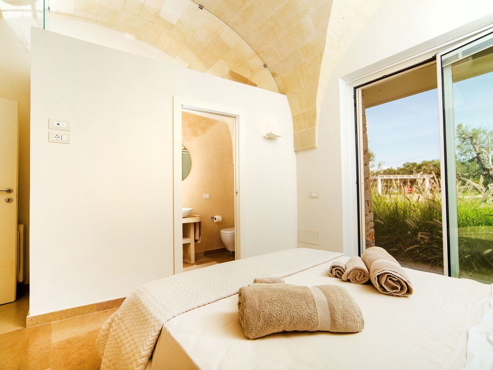 Villa Ligola-Image-tags.info