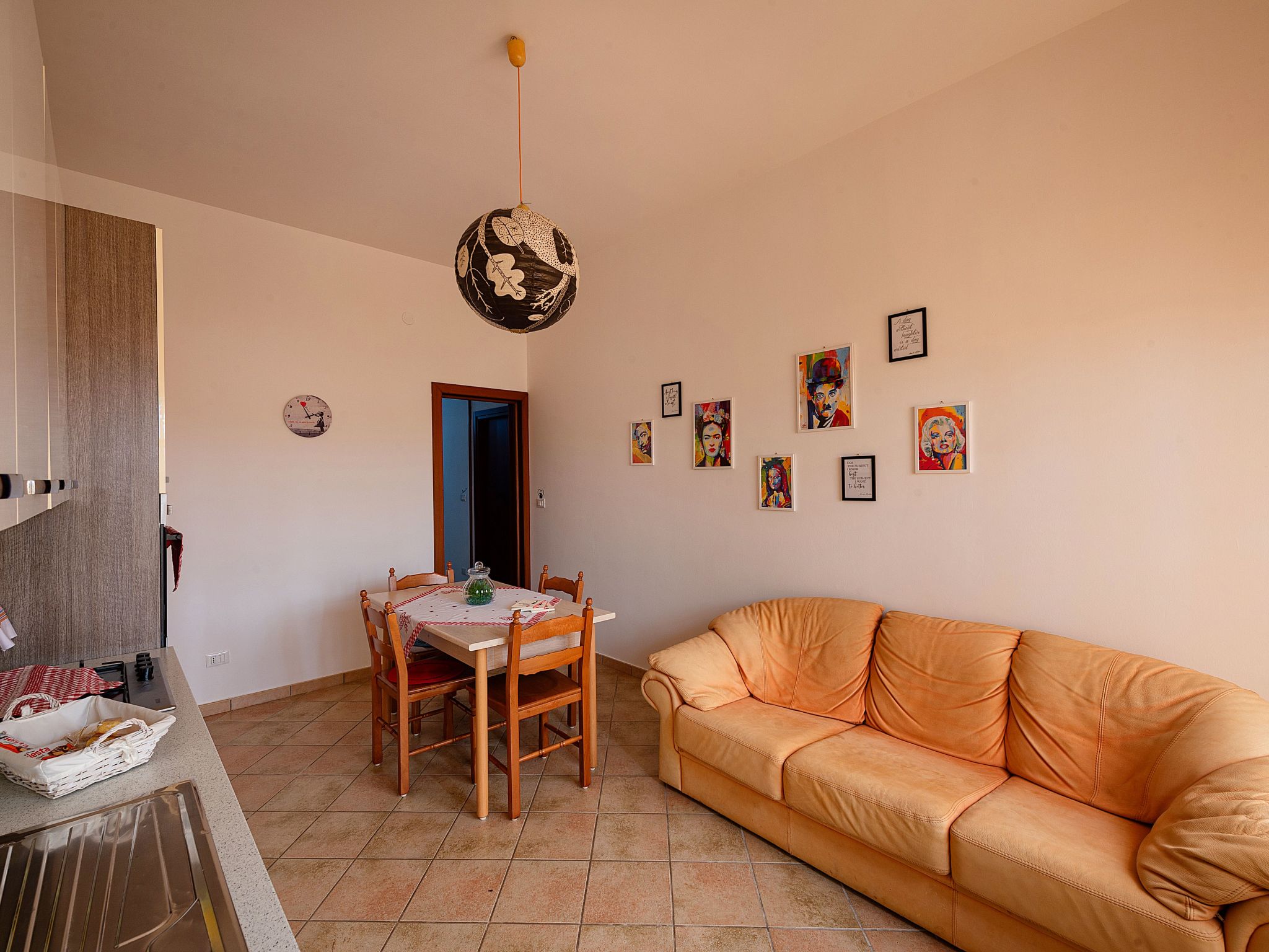 Wohnung 'Serendila' mit Wallbox-Drinnen