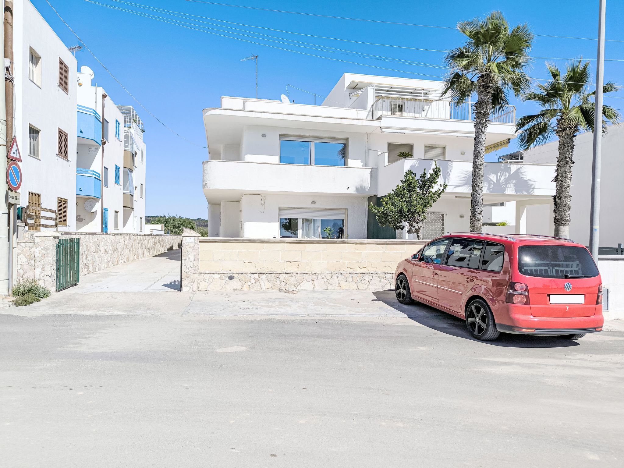 Ferienhaus mit umzäuntem Garten in Ugento (Italien) und 1 Hund erlaubt