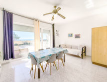 Appartement La Torre in Ugento: Zeezicht & strand op 50 meter - thumbnail 4