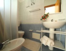 Wohnung 'Aphrodite A' in Strandnähe