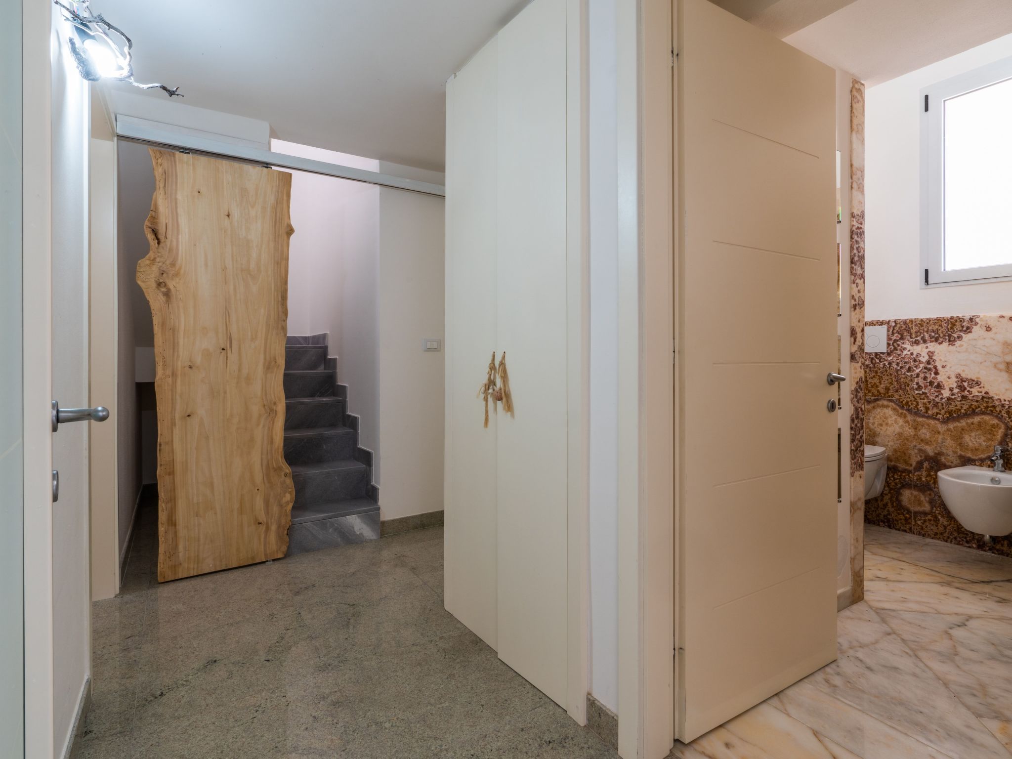 Blaue Wohnung-Drinnen