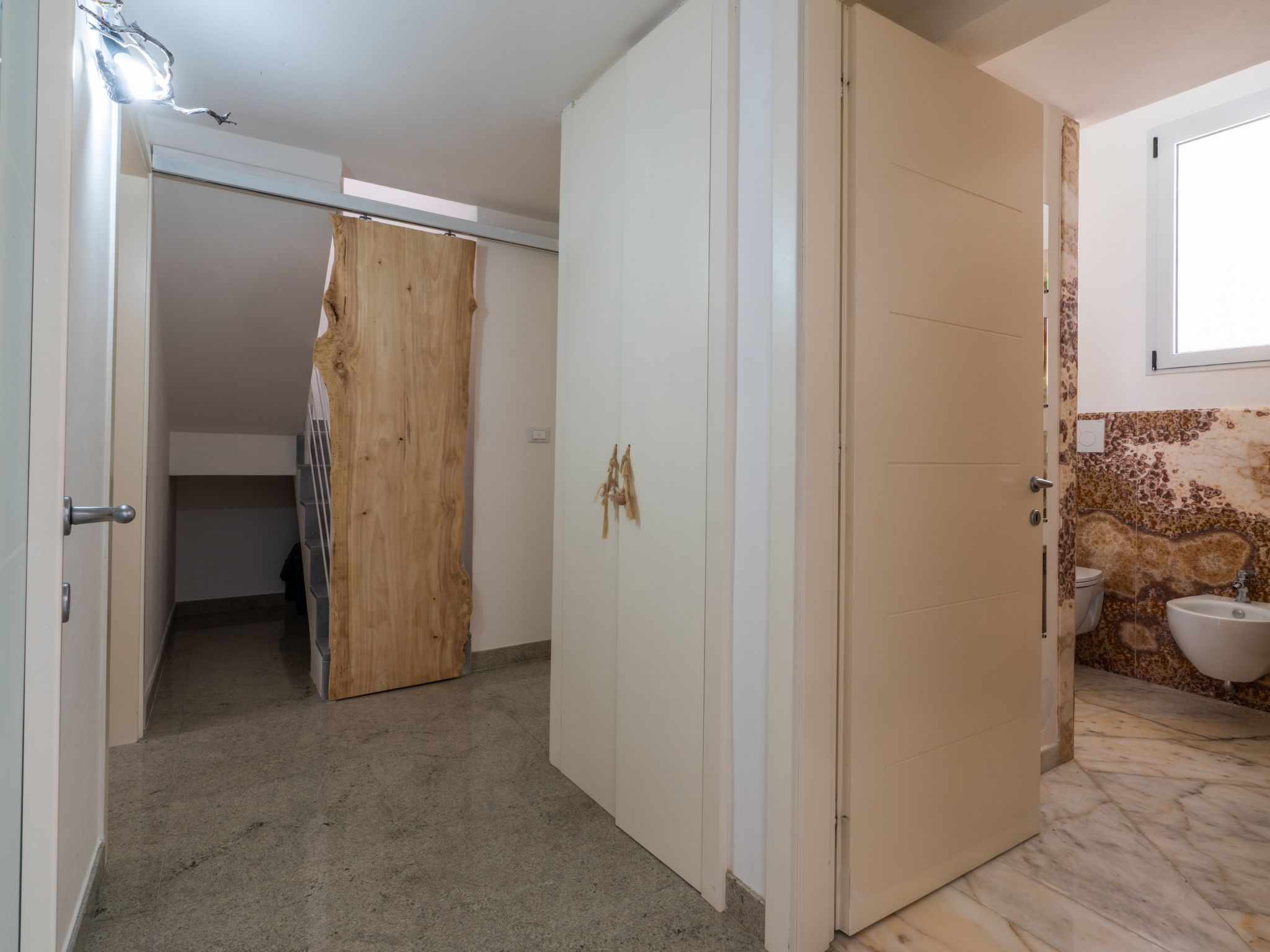 Blaue Wohnung-Drinnen