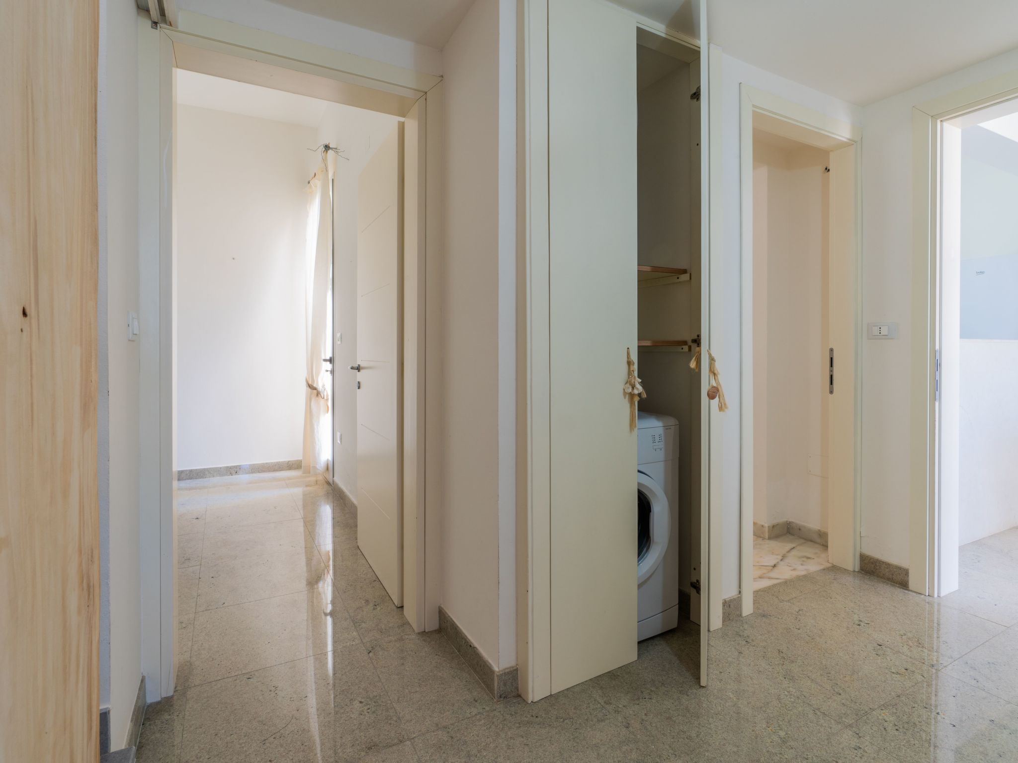 Blaue Wohnung-Drinnen