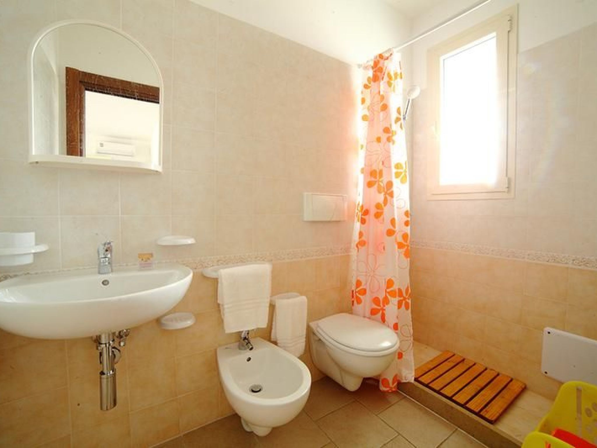 Apollo Erdgeschoss-Binnen