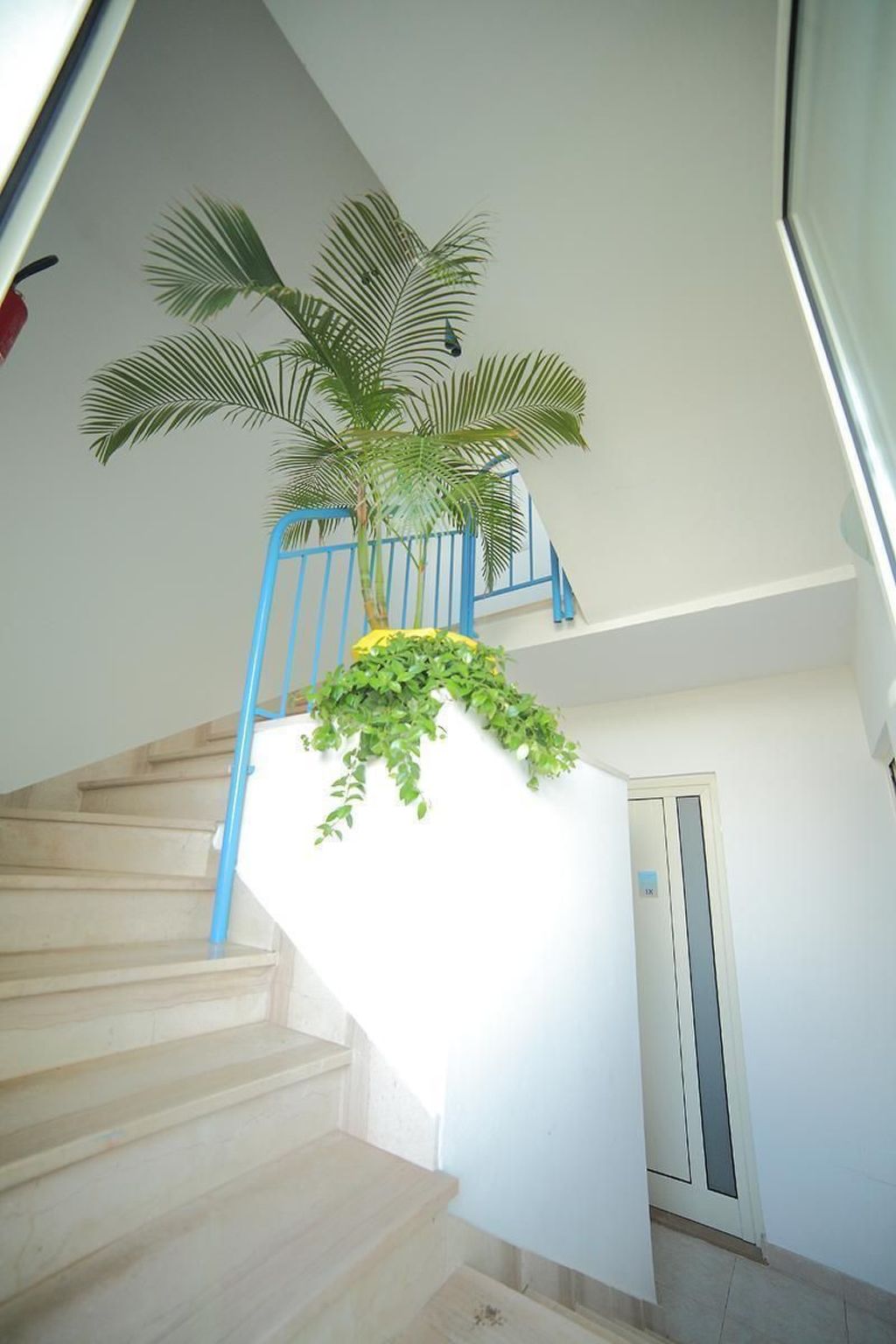 In Torre Mozza mit Terrasse-Drinnen