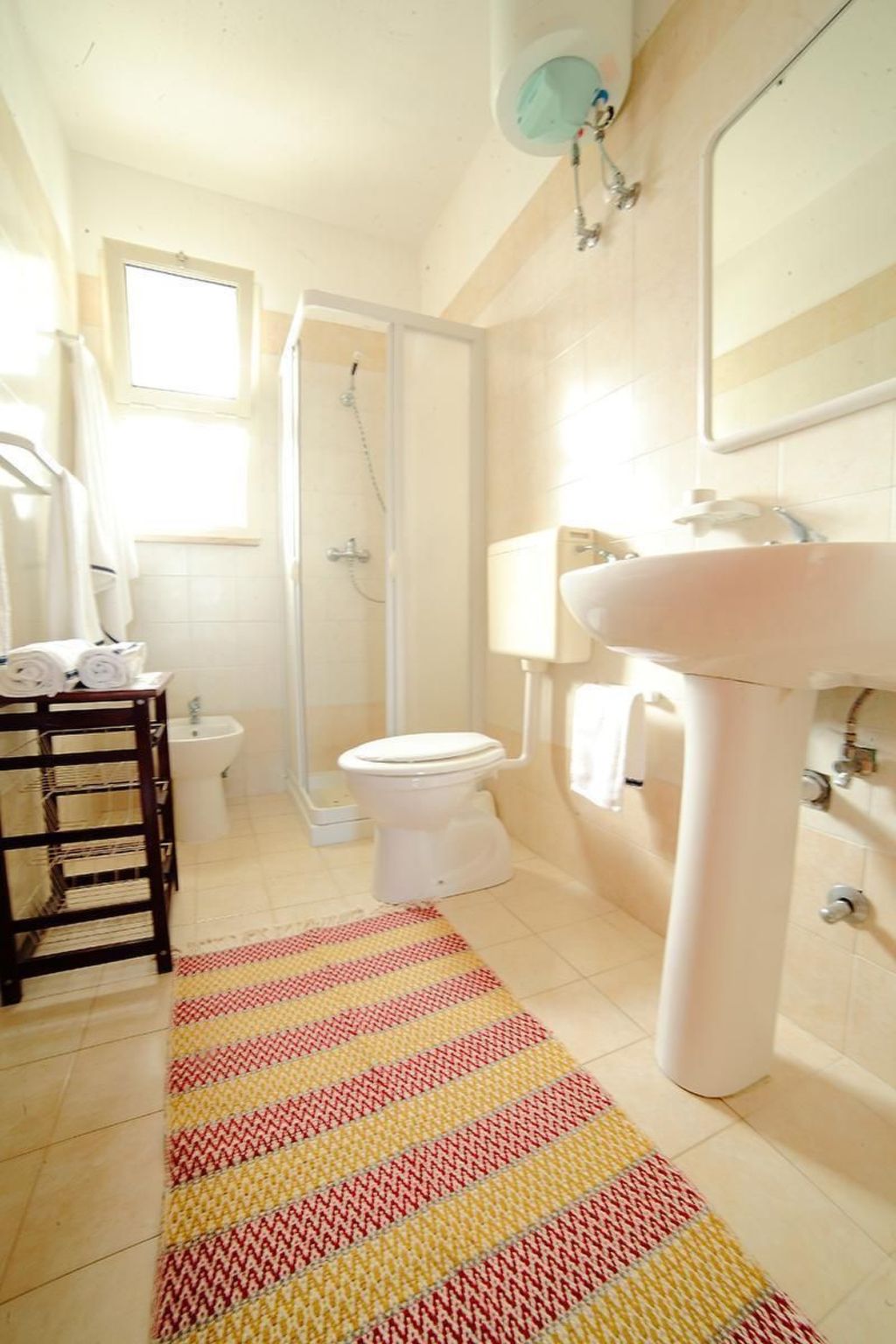 In Torre Mozza mit Terrasse-Drinnen