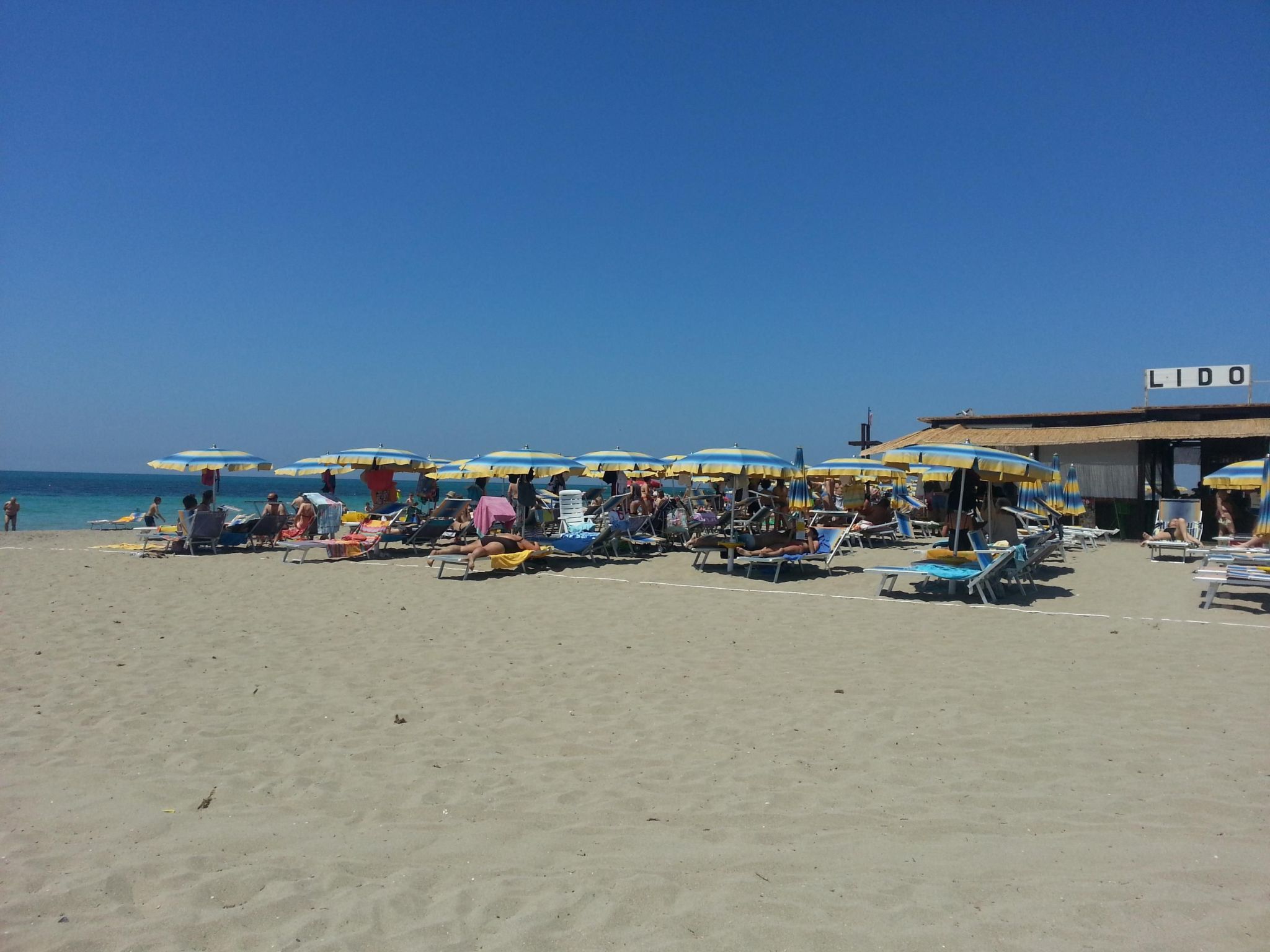 Apartment Zeus Apollo mit mölierter Terrasse-Binnen