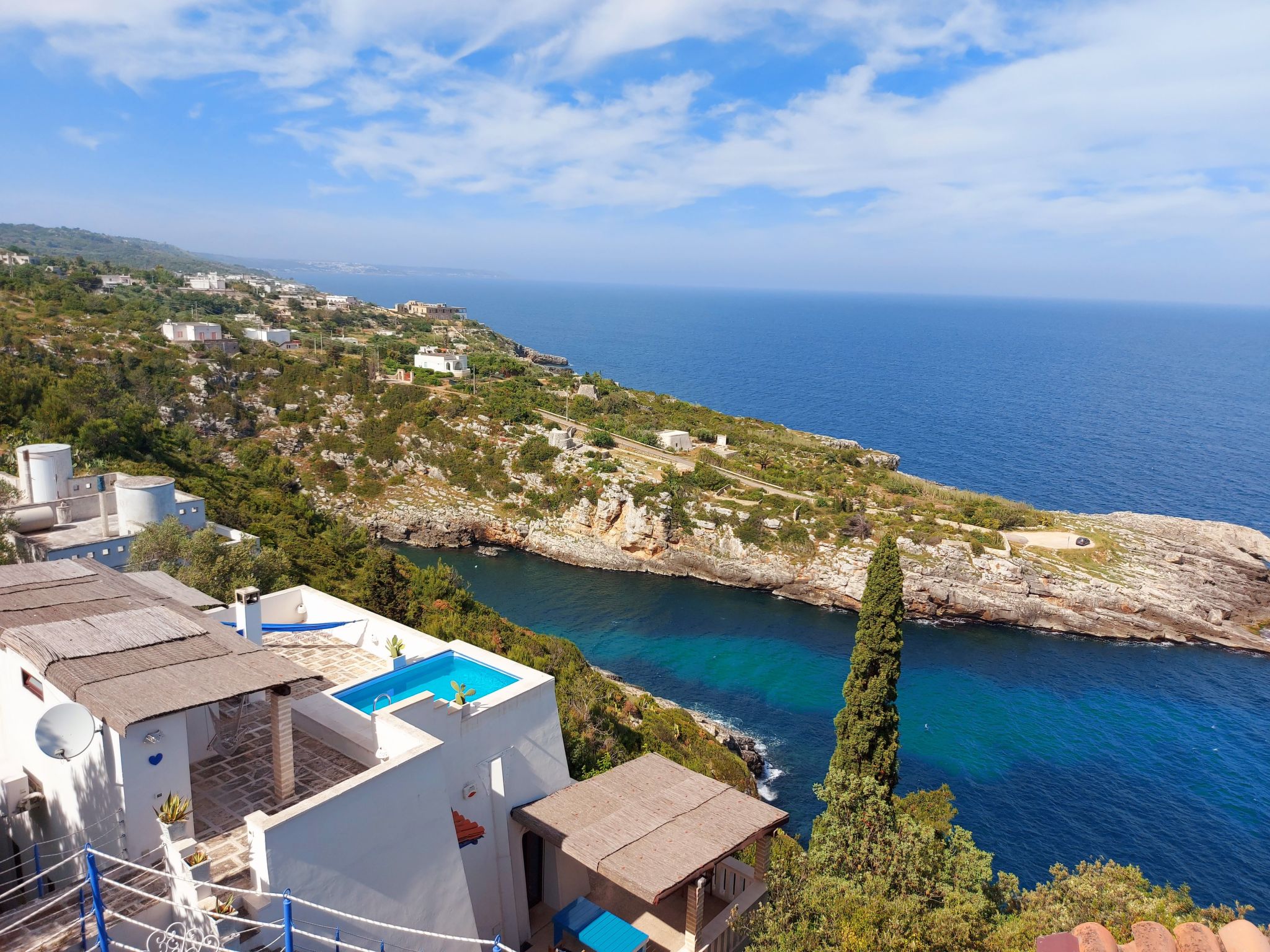 Vakantiehuis met omheinde tuin in Marina Serra (Italië) 1 hond is welkom