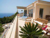 in Gagliano Del Capo mit Privatem Pool