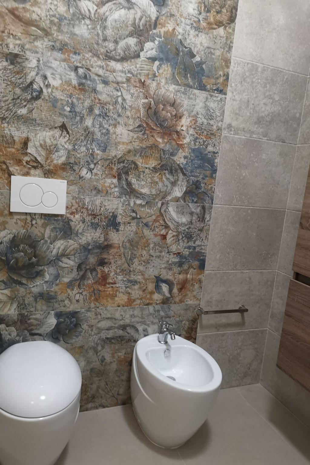 Helle Wohnung in Santa Maria al Bagno-Binnen