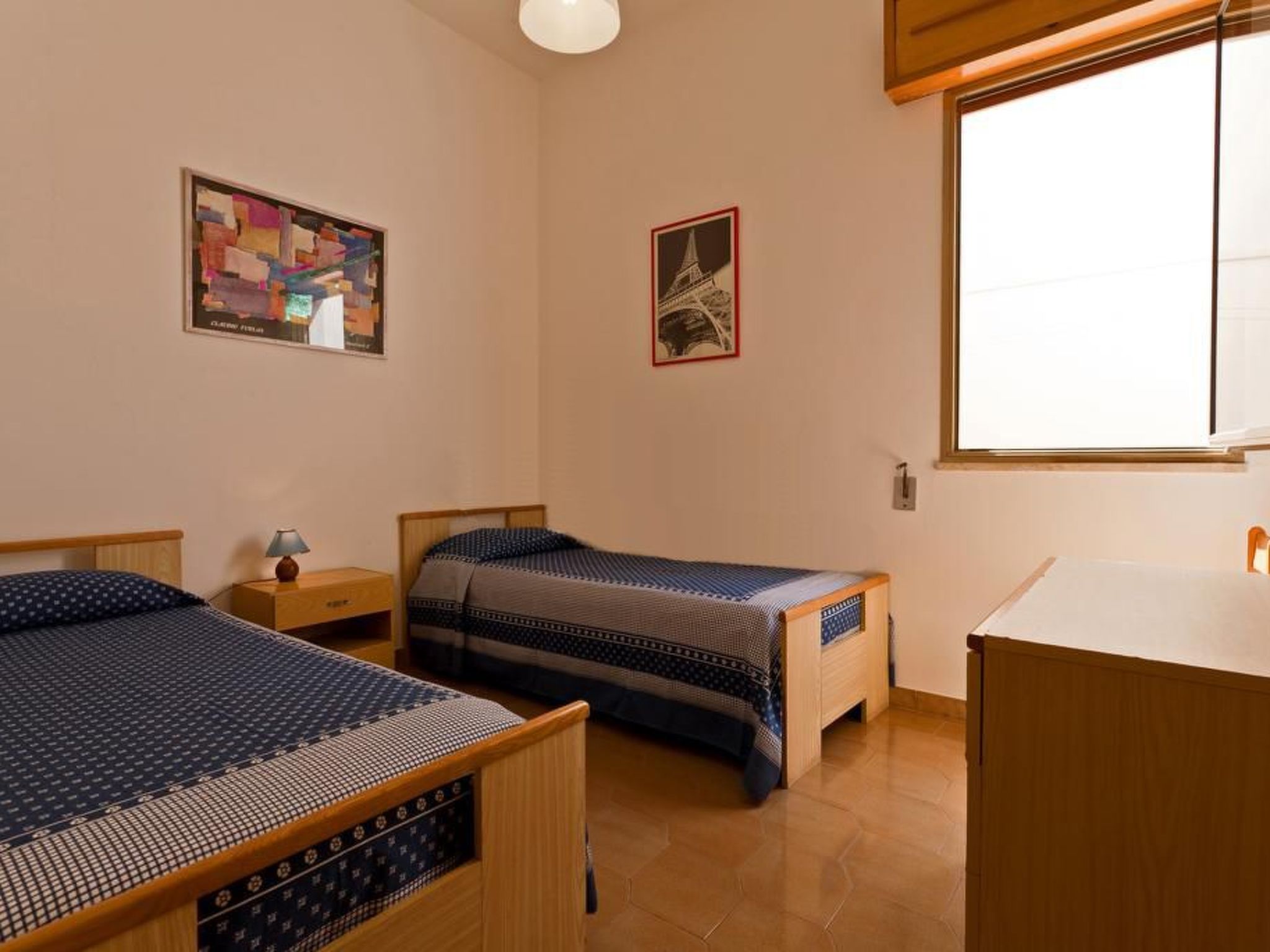 Helle Wohnung in Santa Maria al Bagno-Binnen