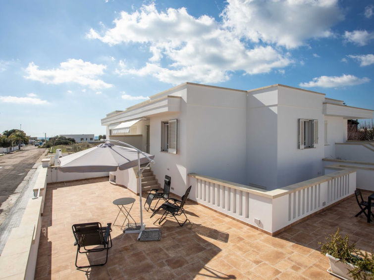 Search and Stay destination Marina di Pescoluse, Puglia - Italy from AU$ 379. Gioia 1