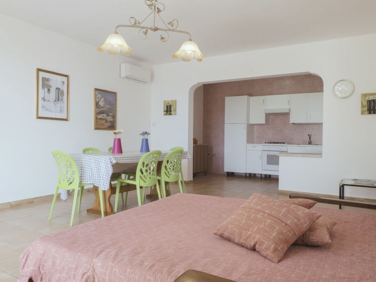 Search and Stay destination Torre Vado, Puglia - Italy from AU$ 360. Cobalto Piano Terra