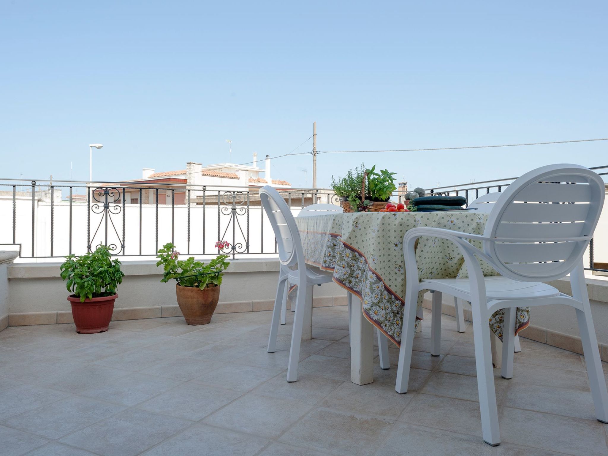 Wohnung 'Il Pergoletto' mit Terrasse — Terrace (3 of 12)