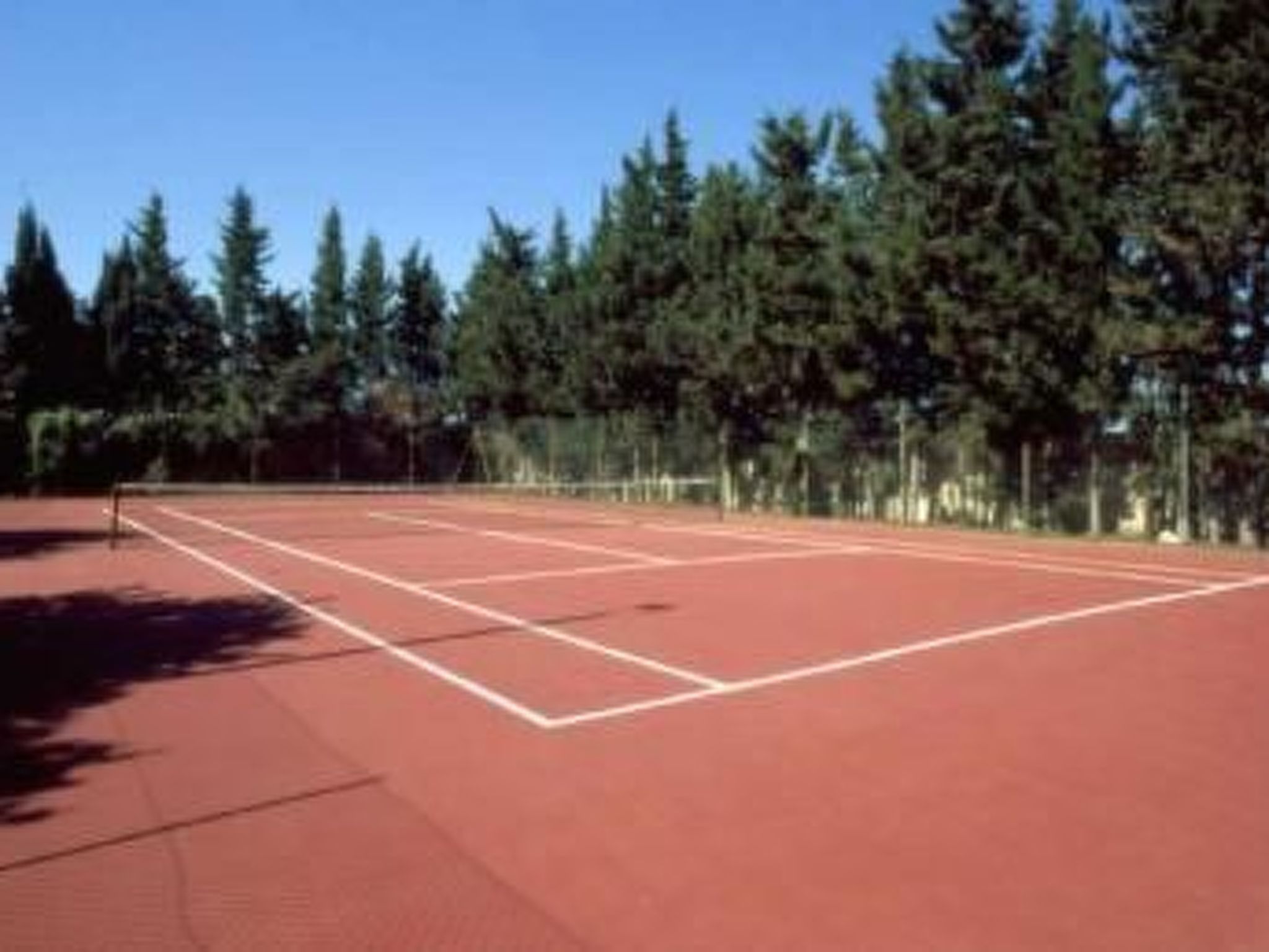 Mit Privatparkplatz-Binnen