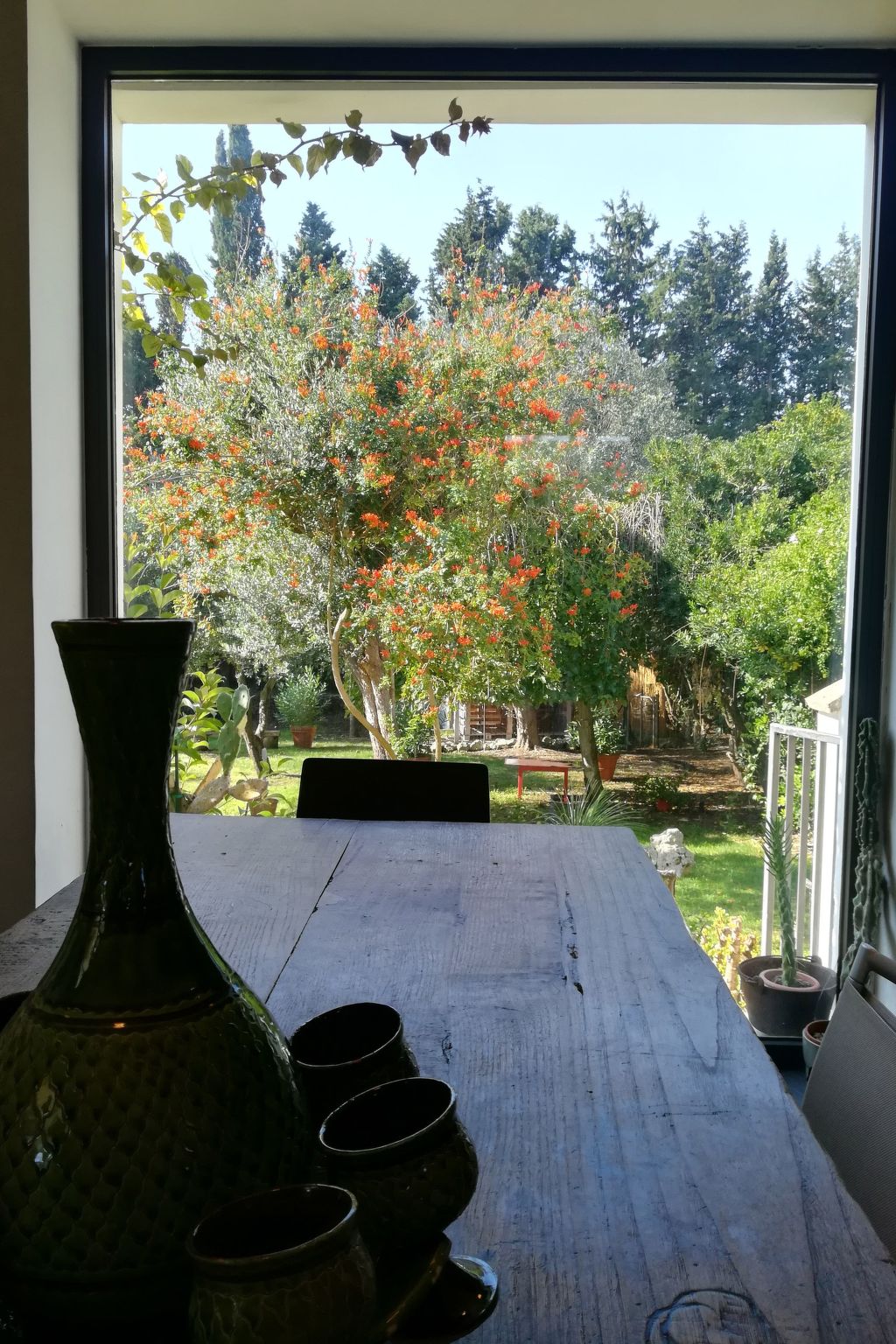 Mit Privatparkplatz-Binnen