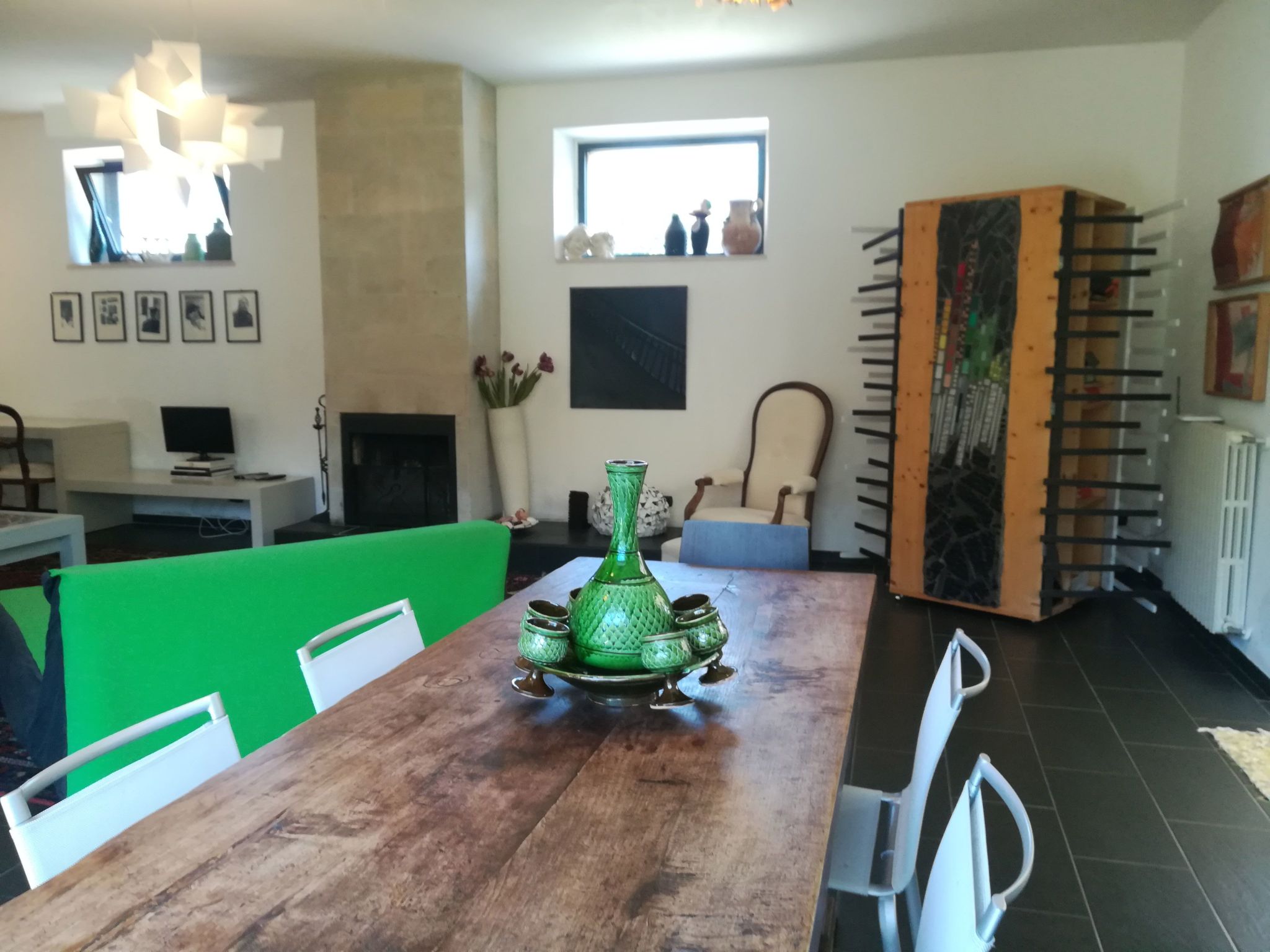 Mit Privatparkplatz-Binnen