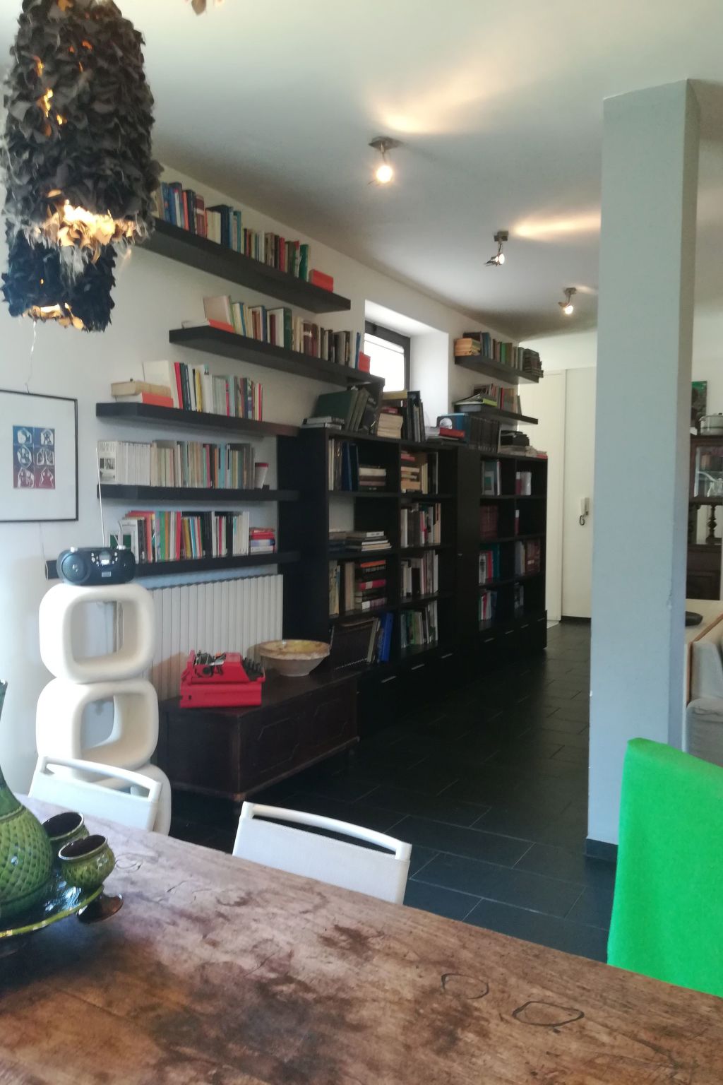 Mit Privatparkplatz-Binnen