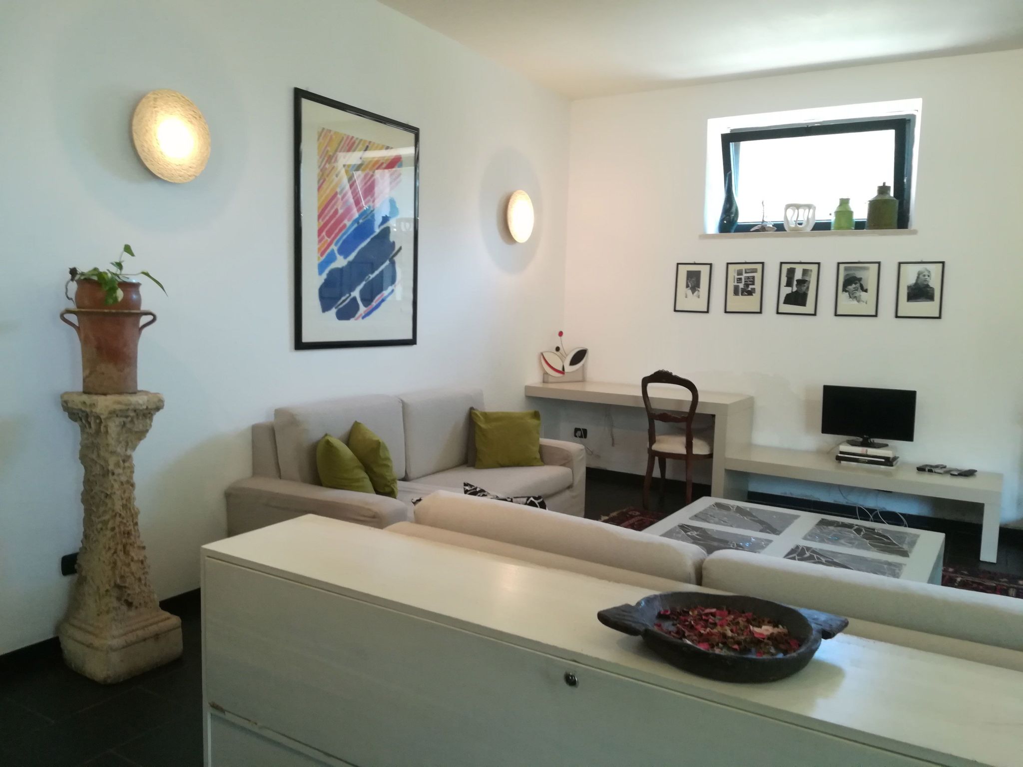 Mit Privatparkplatz-Binnen