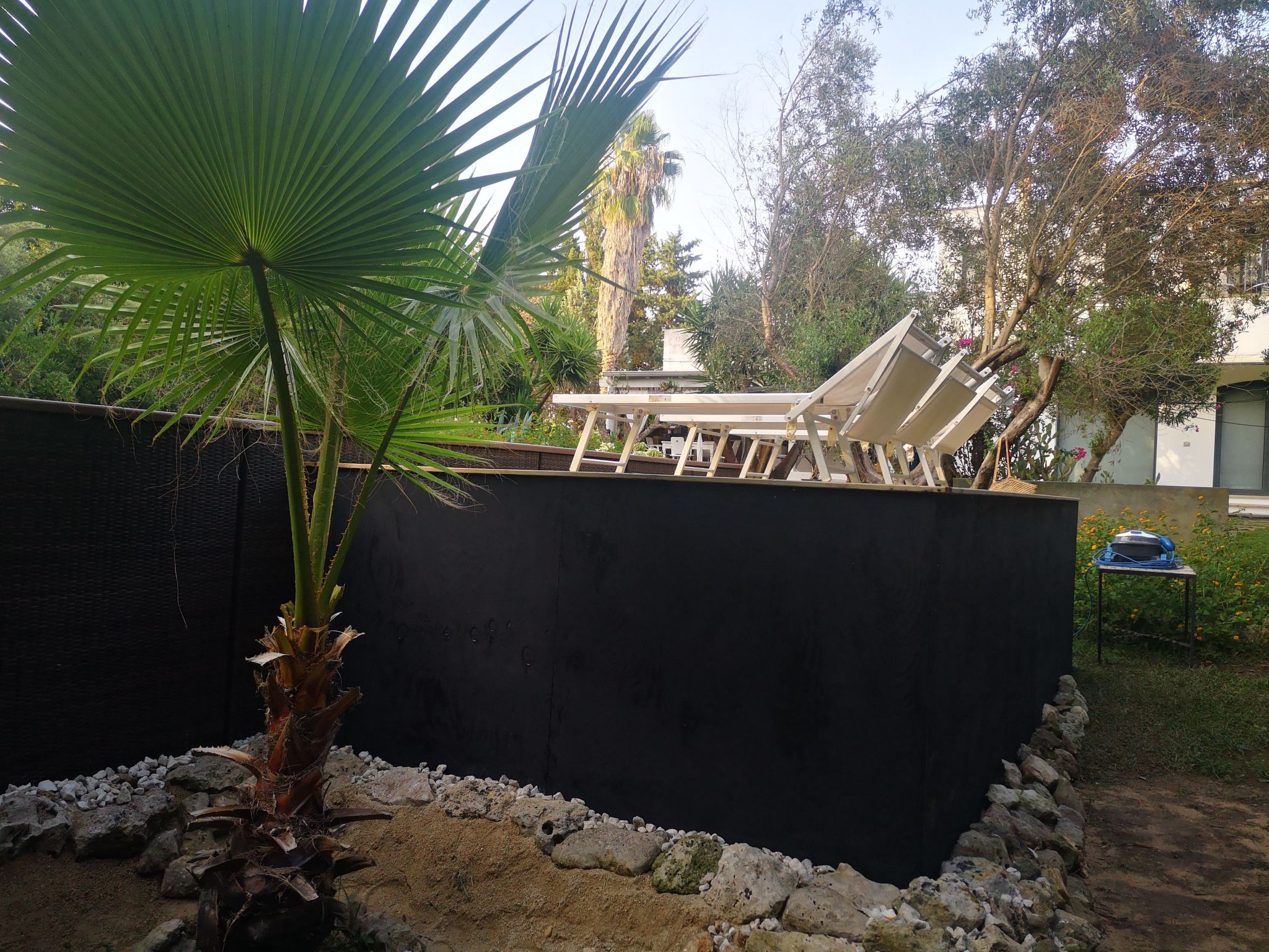 Mit Privatparkplatz-Binnen