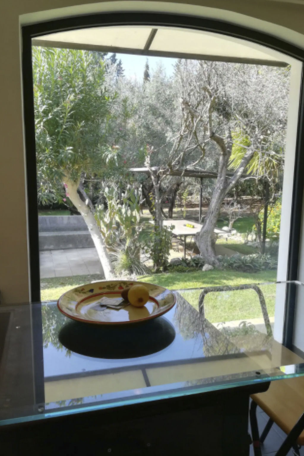 Mit Privatparkplatz-Binnen