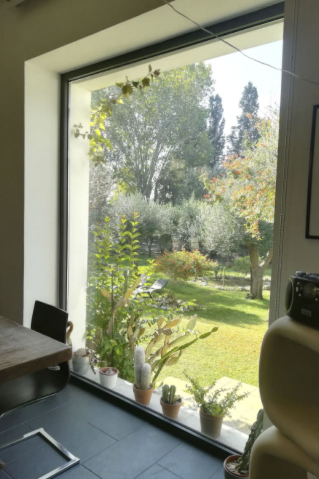 Mit Privatparkplatz-Binnen