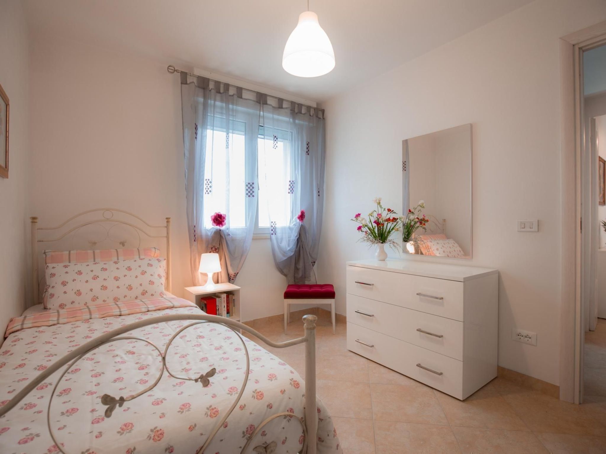 Wohnung in Carovigno mit Terrasse und Grill-Binnen