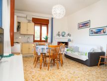 Vrijstaande villa op 50 meter van het zandstrand in Salento - thumbnail 5