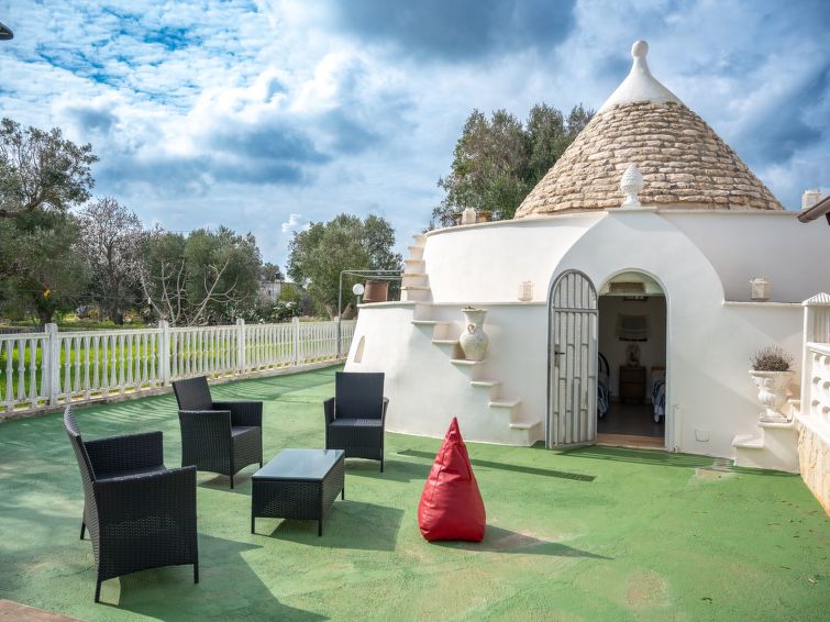 Paolos Trullo Im Herzen Der Landschaft - San Vito dei Normanni