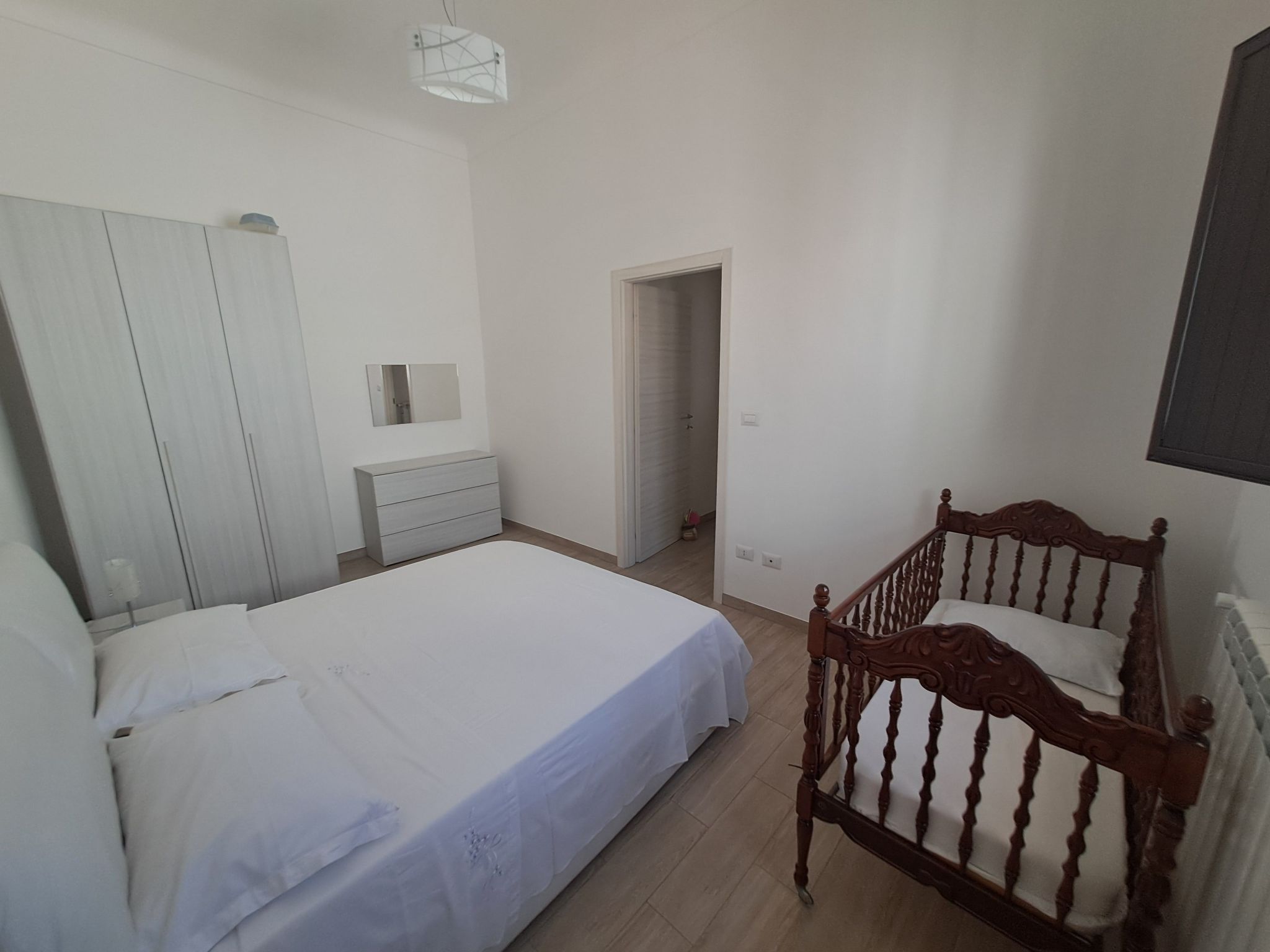 Bauernhof mit Schwimmbad und Babypark Brindisi am Meer-Binnen