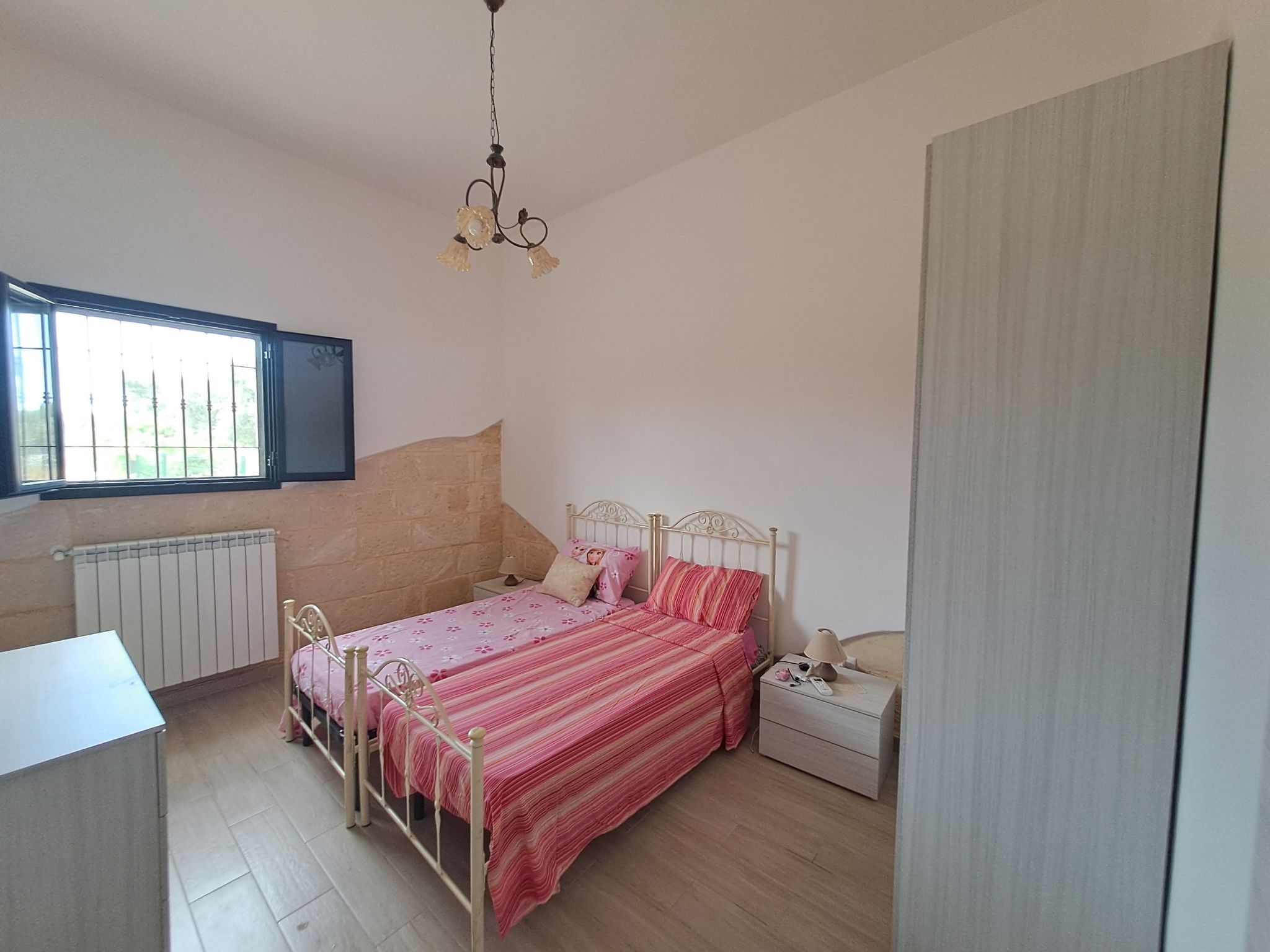 Bauernhof mit Schwimmbad und Babypark Brindisi am Meer-Binnen