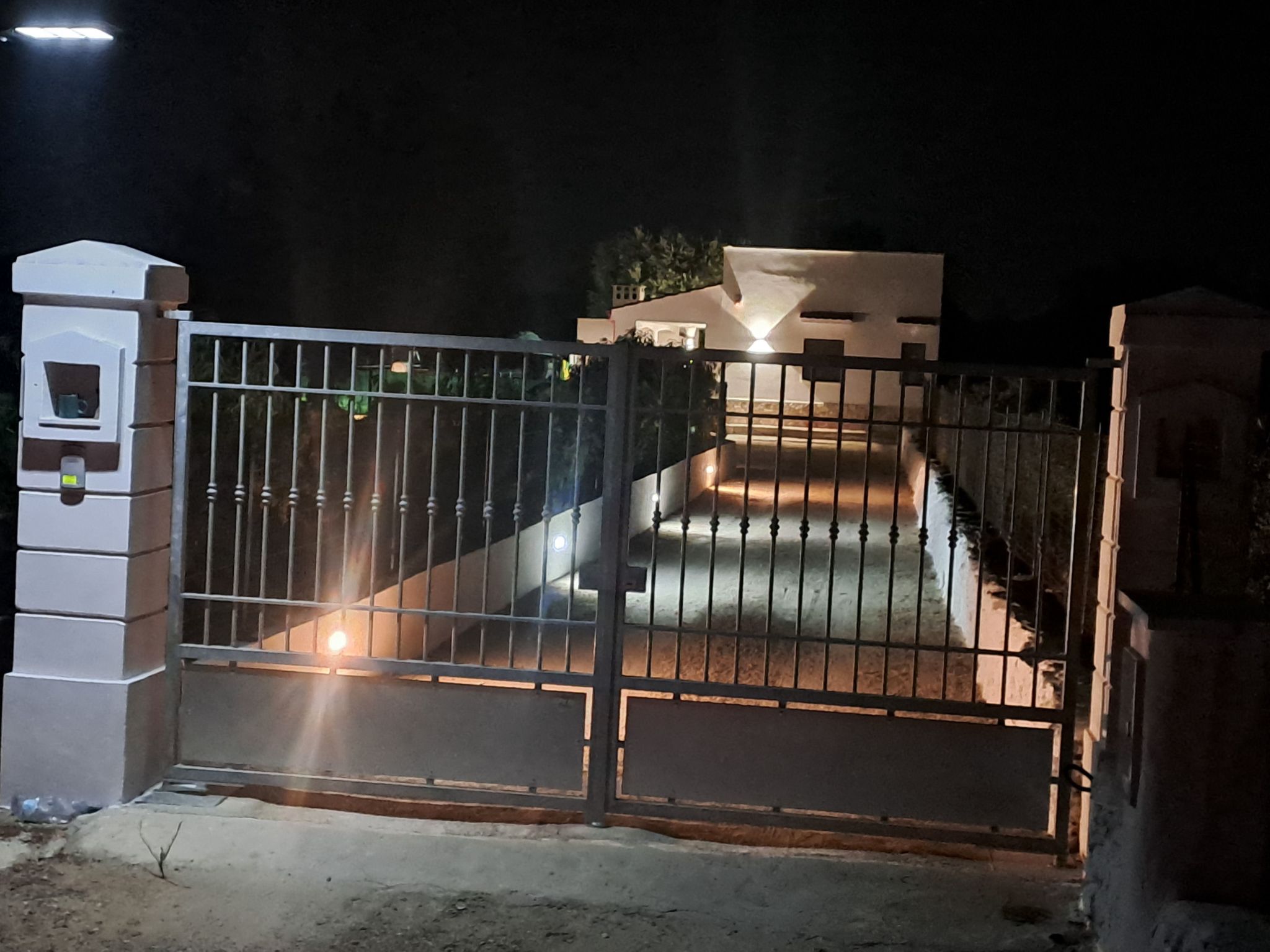 Bauernhof mit Schwimmbad und Babypark Brindisi am Meer-Binnen