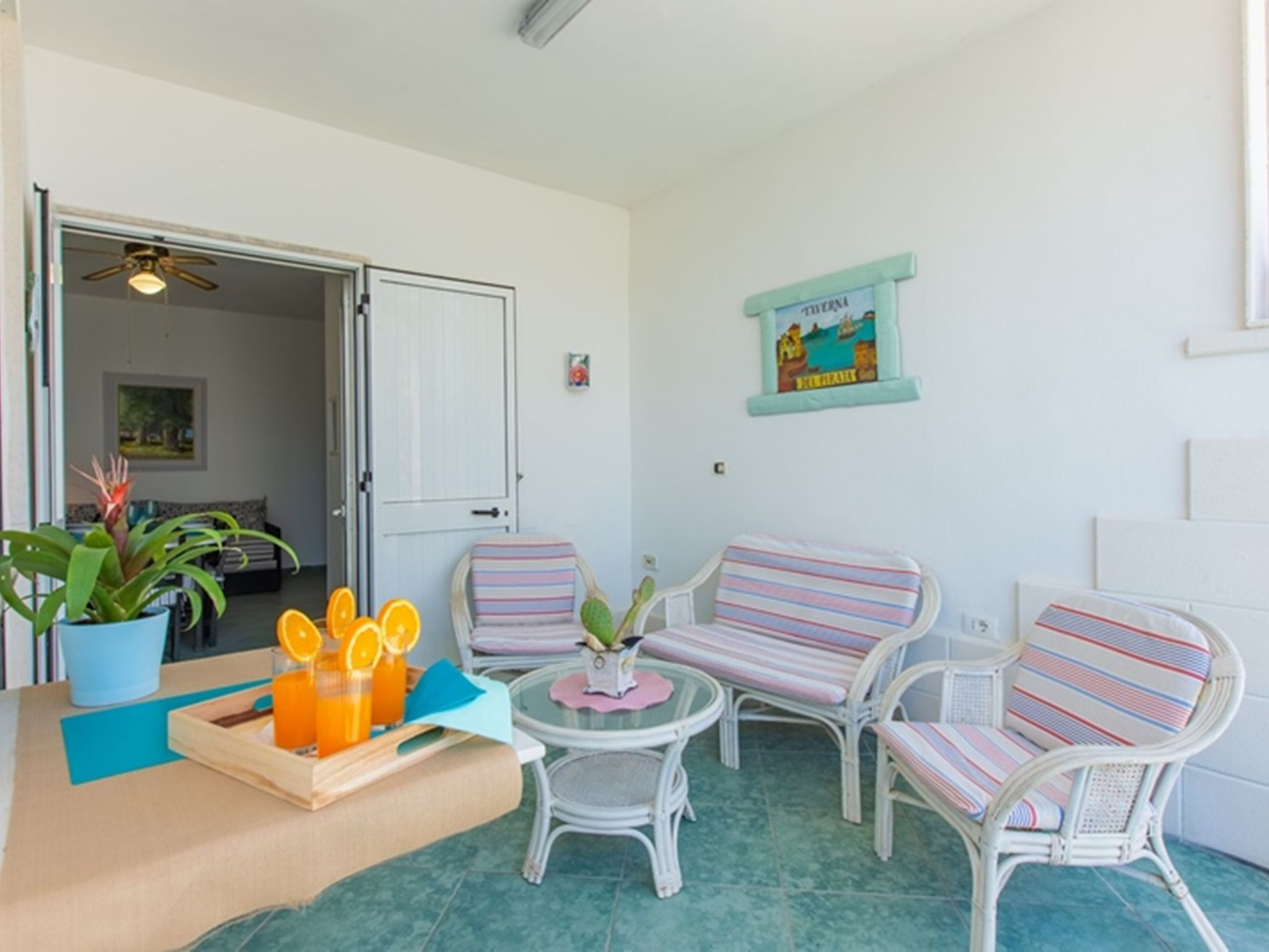 Villa Laura 50 m vom Sandstrand entfernt-Binnen