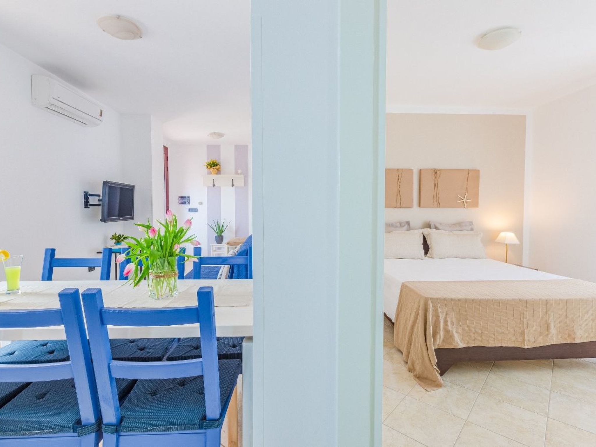 Pantanagianni Strand 50 m vom Meer entfernt-Binnen