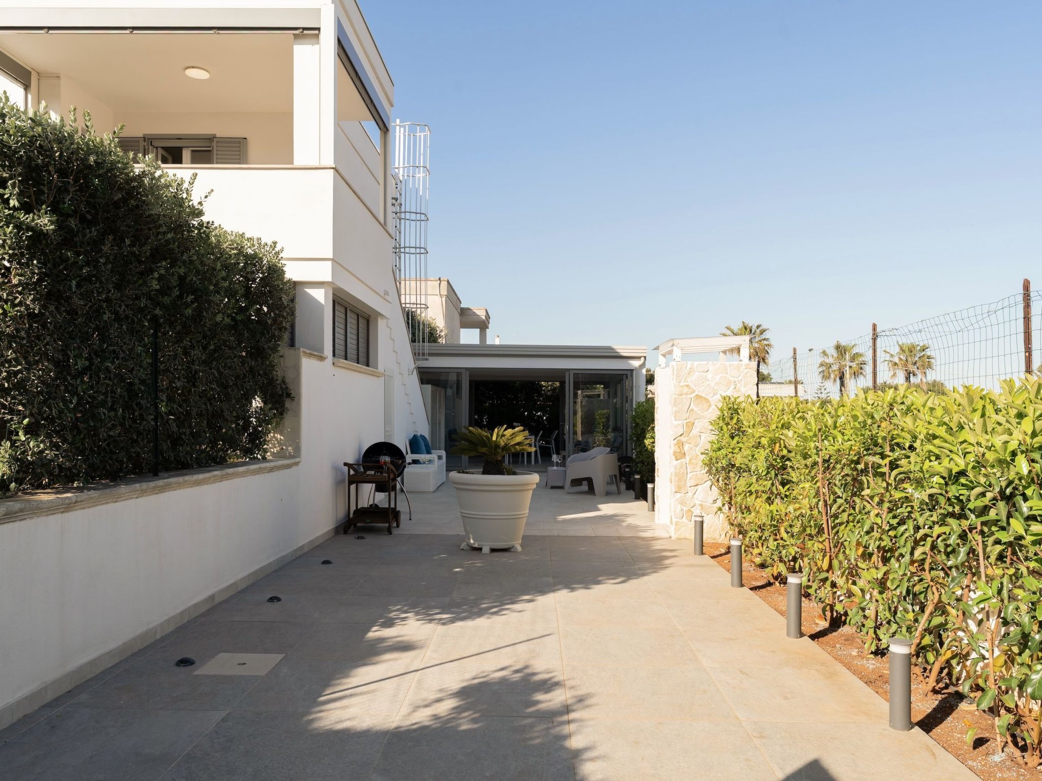 'Connie's House-Binnen