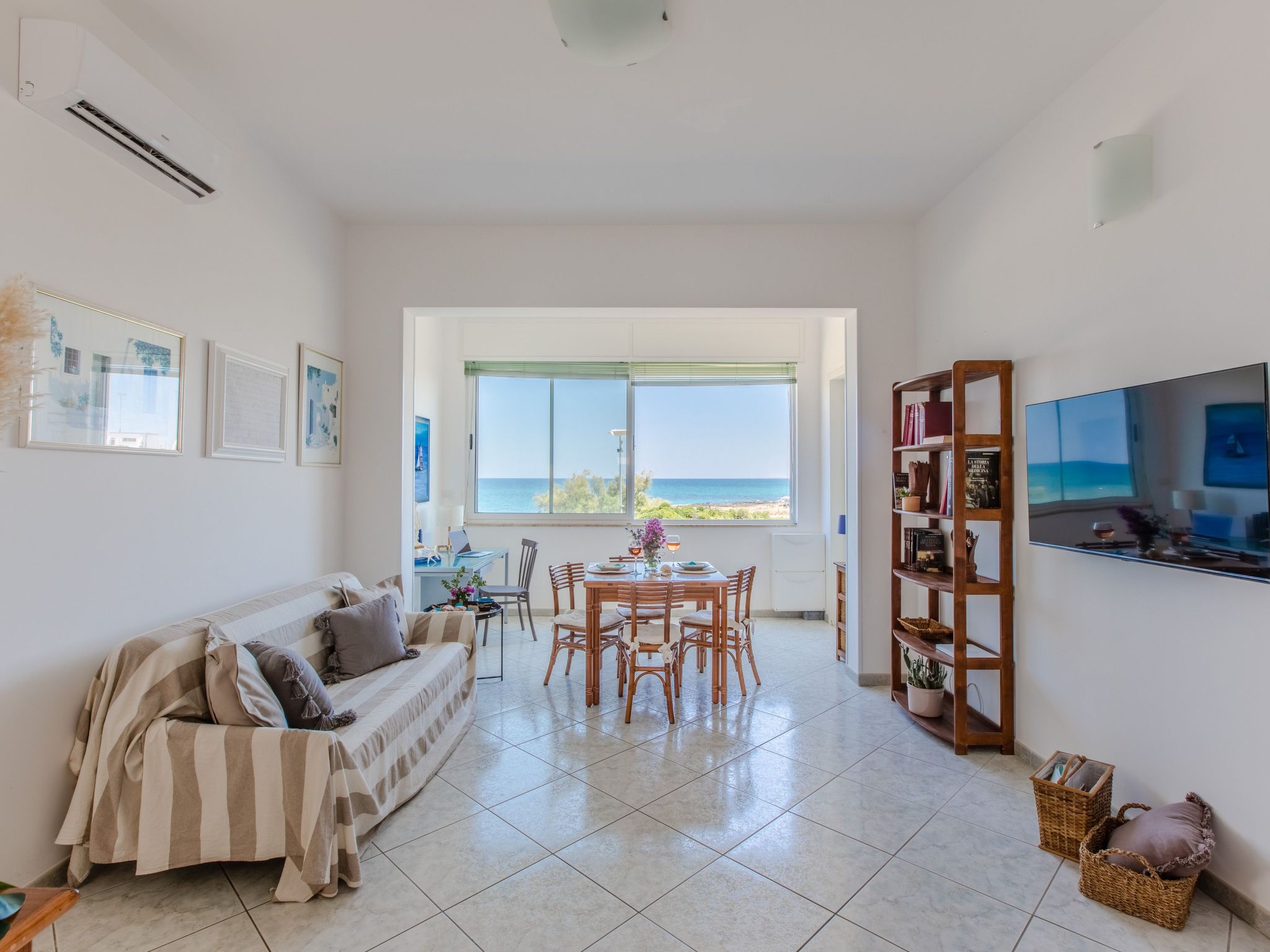 Der Meerblick im Rossella's-Binnen