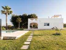 Villa Pallino: Moderne privévilla met zwembad nabij Carovigno en zee - thumbnail 3