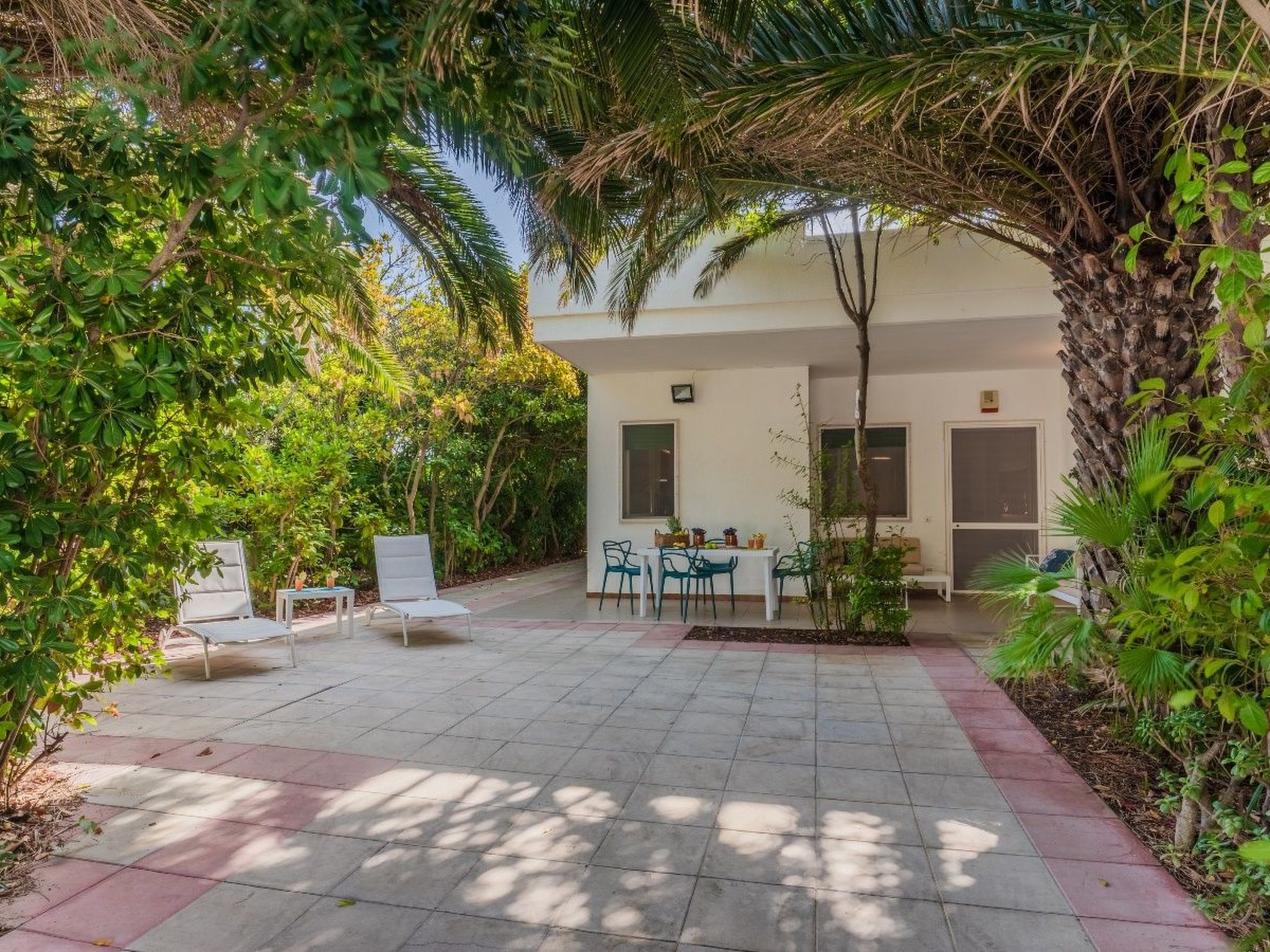 'Villa Nami' in Strandnähe-Binnen