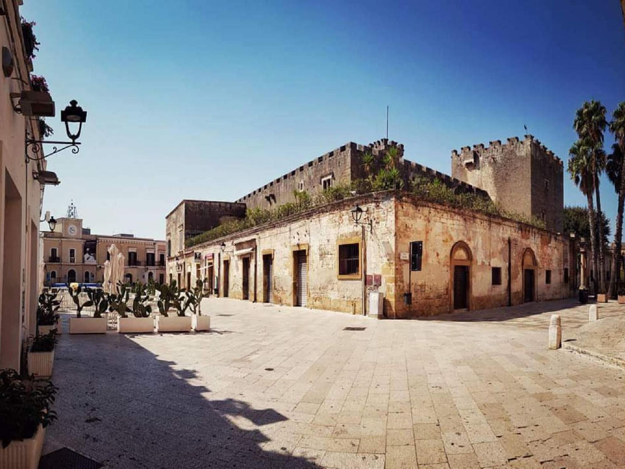 Weißes Haus im Salento-Binnen