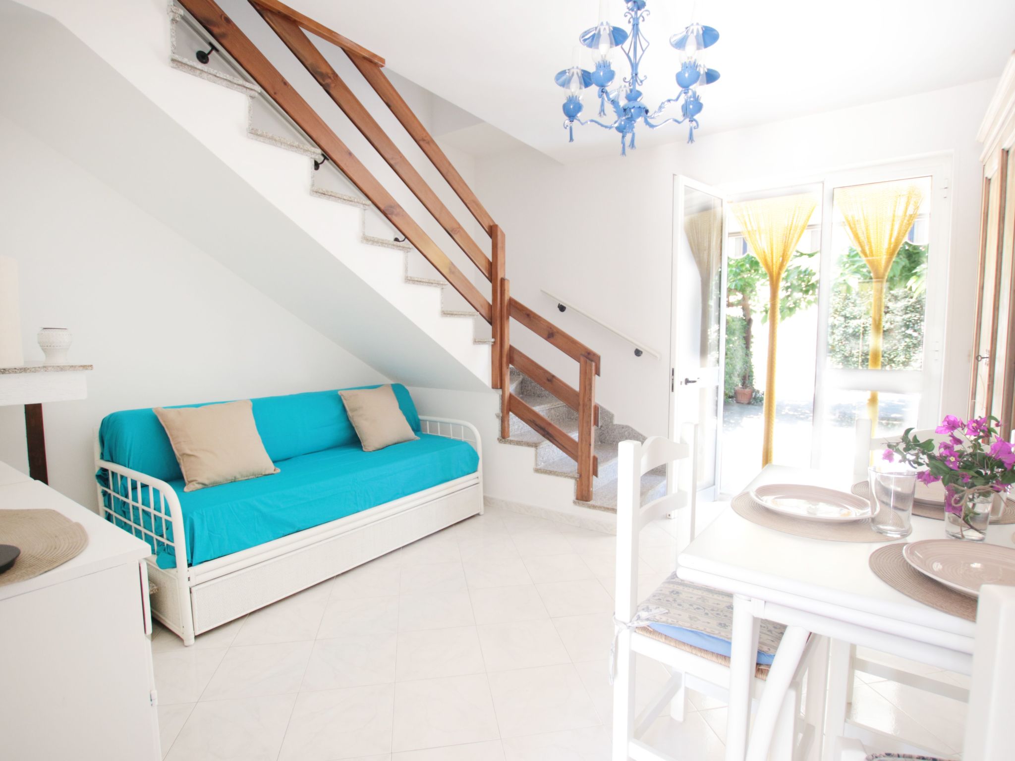 Villa 'Irene' mit Garten, Terrasse und Grill-Binnen