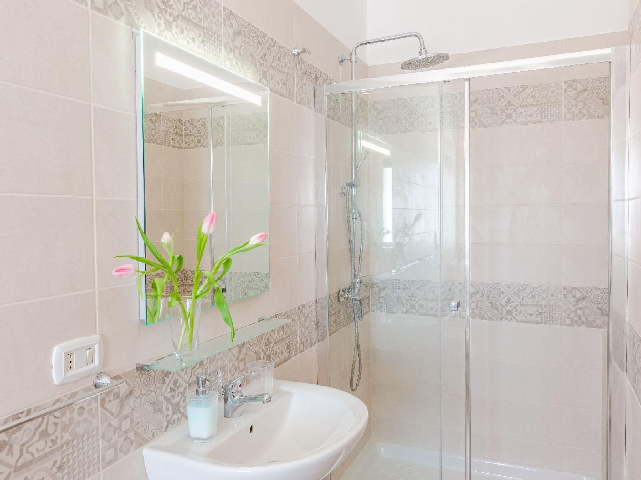 Villa Nettuno 150 m von den Stränden entfernt-Binnen