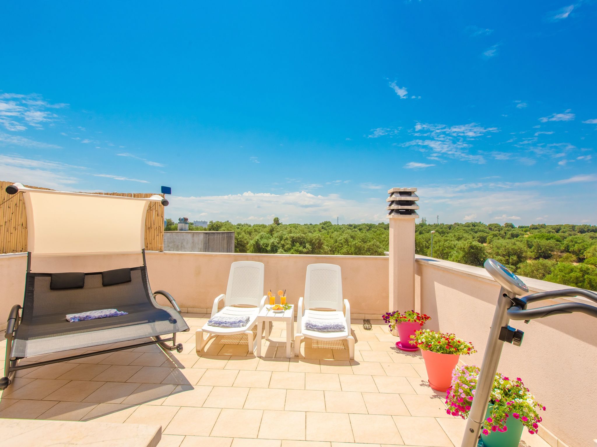 Die Wolke auf den Pedalen-Drinnen