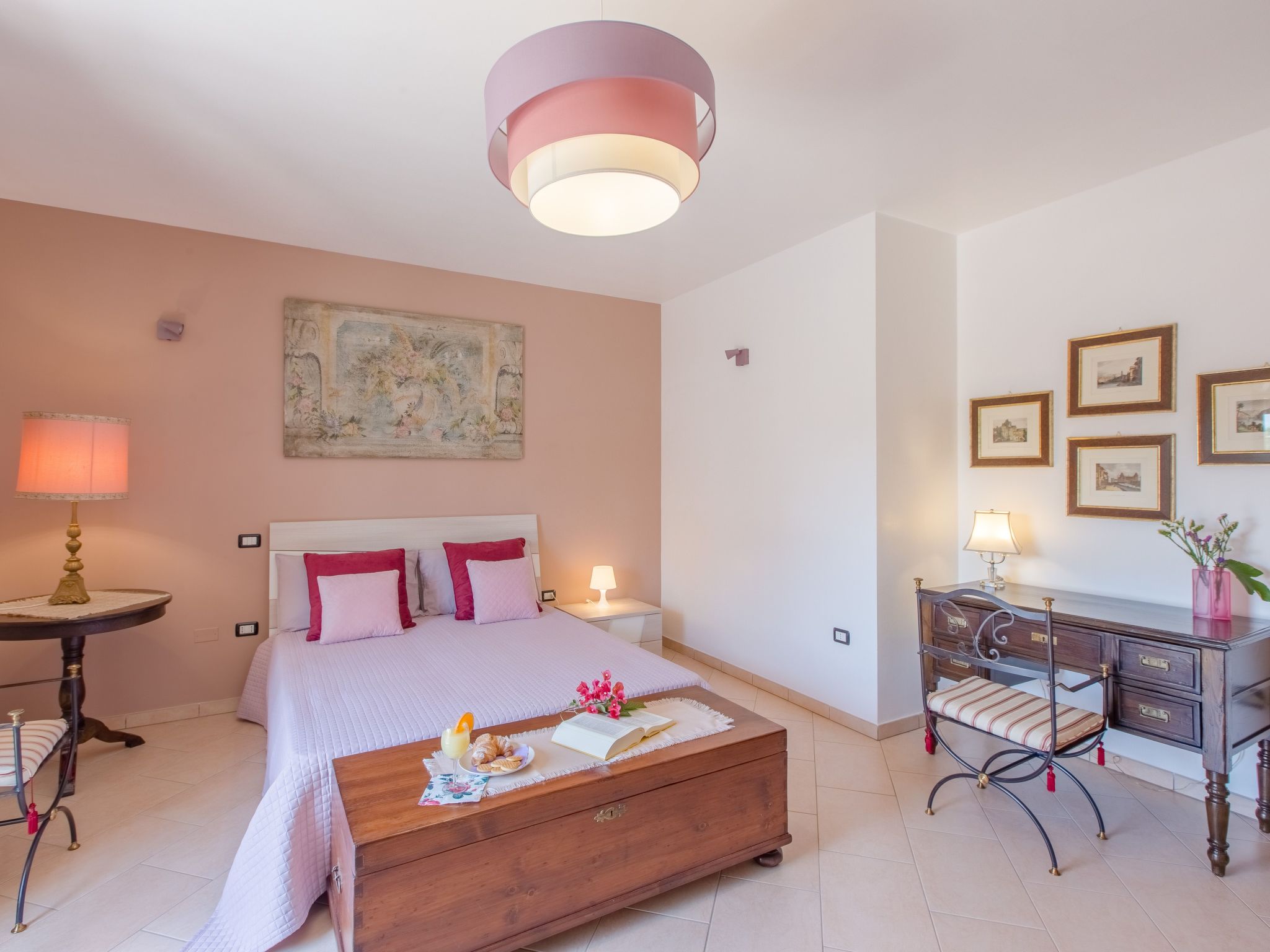 Die Wolke auf den Pedalen-Drinnen