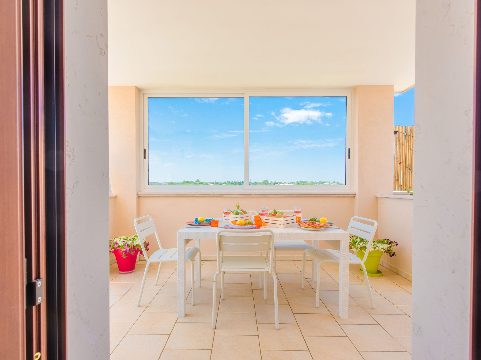 Die Wolke auf den Pedalen-Drinnen