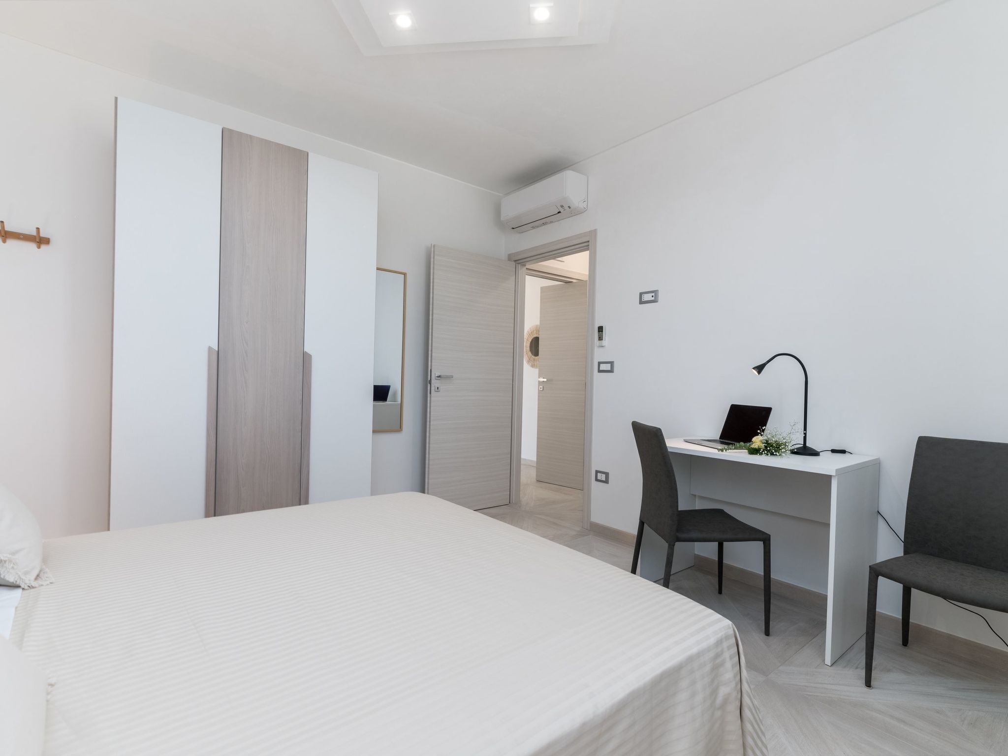 Villa Gioena mit Pool-Binnen