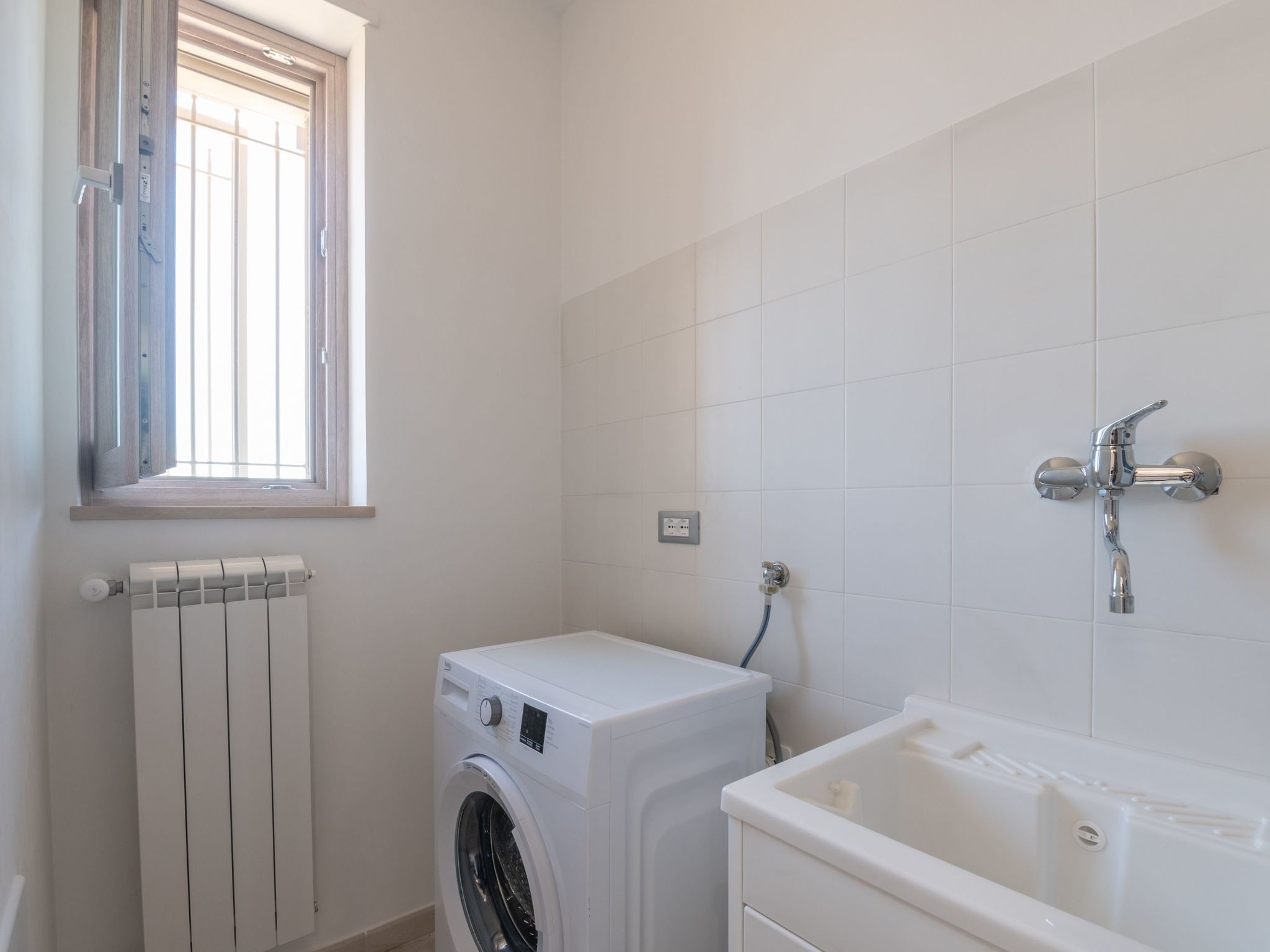 Villa Gioena mit Pool-Binnen